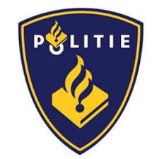 Tuimelaar met politie in actie